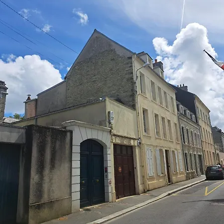 Le Refuge Duplex Chamant - 9 Bis