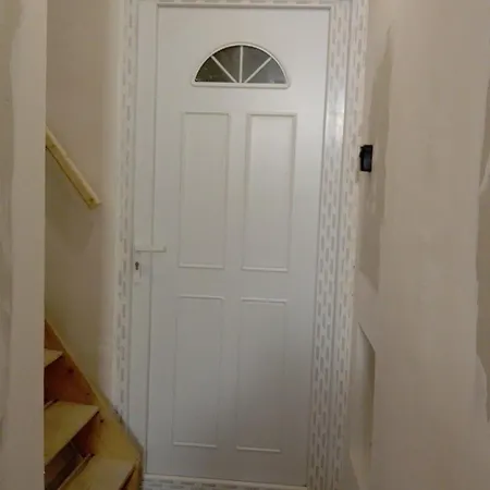 Le Refuge Duplex Chamant - 9 Bis *